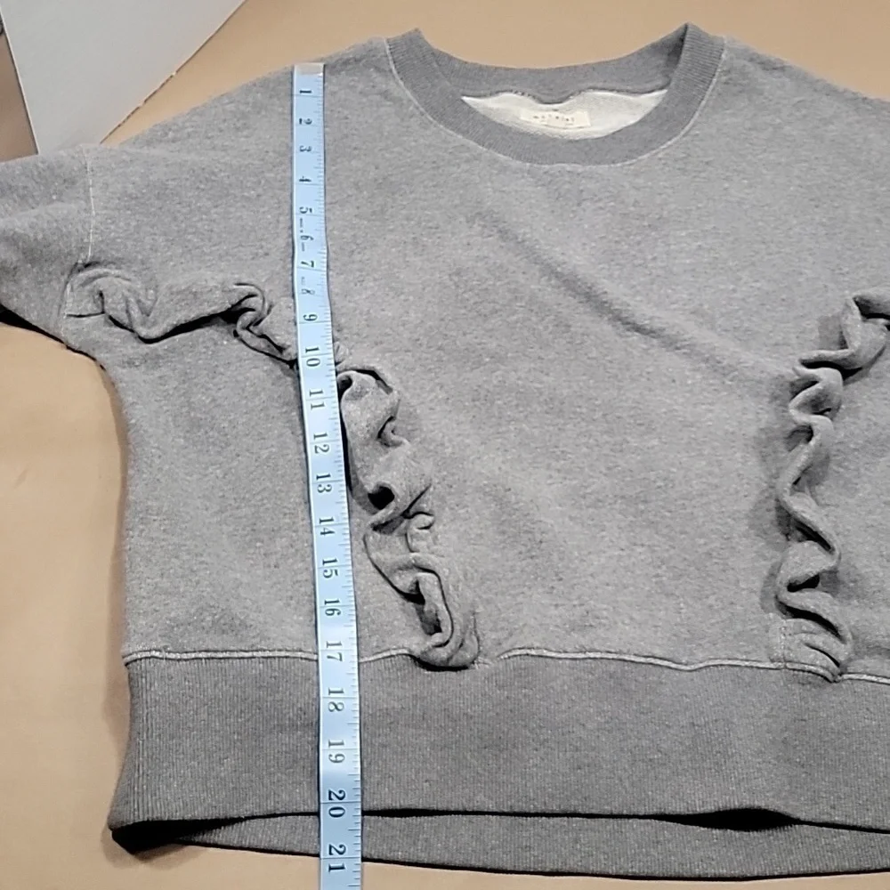 Mile(s) by Madewell, Size M, Oversized Gray Ruffle Sweatshirt.